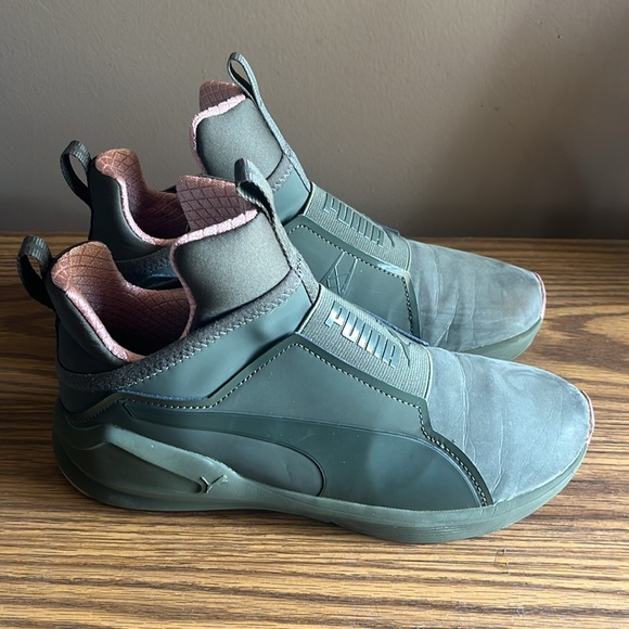 Puma fierce  mid training shoes - Picture 2 of 5